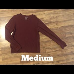Long sleeved maroon vneck